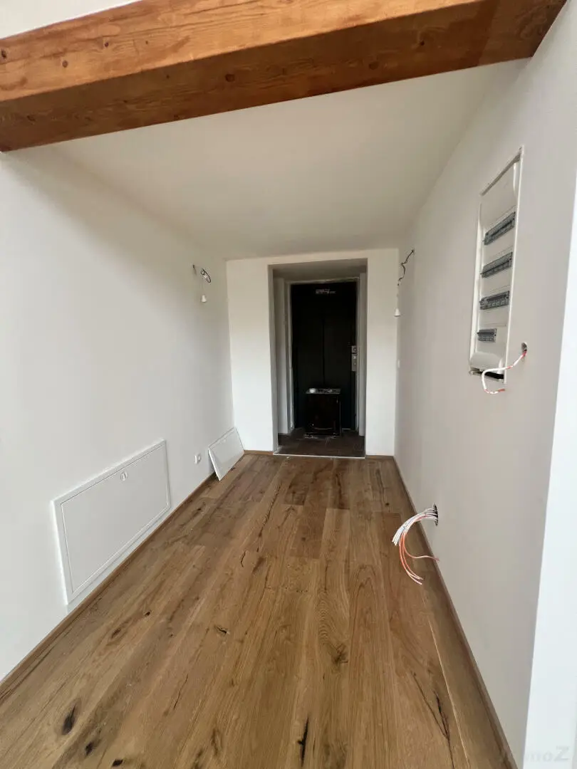 Penthouse-Wohnung + 270m2 Dachterrasse zur Miete als Wohnung oder Büro
