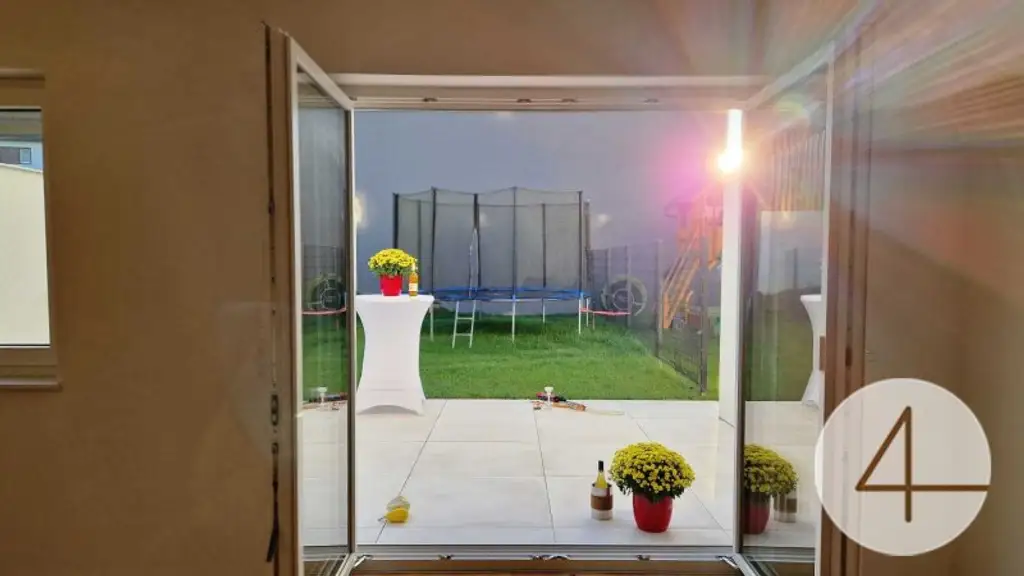 Romantische Abende bei Kerzenschein 116m2 Wohnfläche + Garage