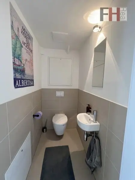 Neuwertige Dachgeschossmaisonette in Mariahilfer TOP-Lage, 2,5 Zimmer, 2 Terrassen Richtung Nord/West in ruhigen Innenhof!