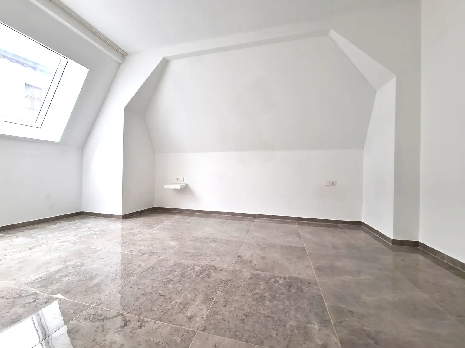 Atraktives Wohnhaus mit 5 Wohnungen in Gloggnitz!