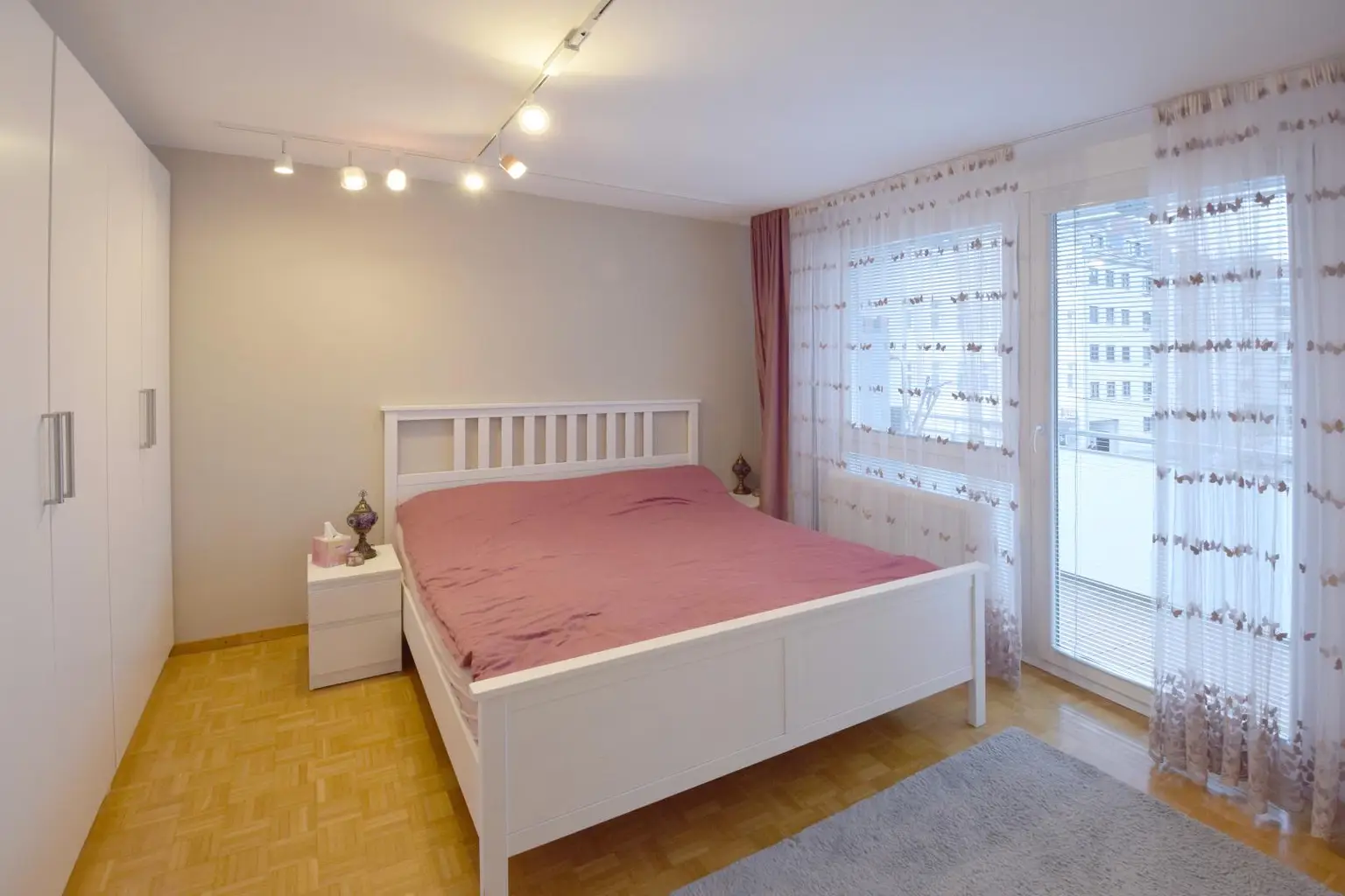2 Loggien, 3 Zimmer, top Infrastruktur & Zustand