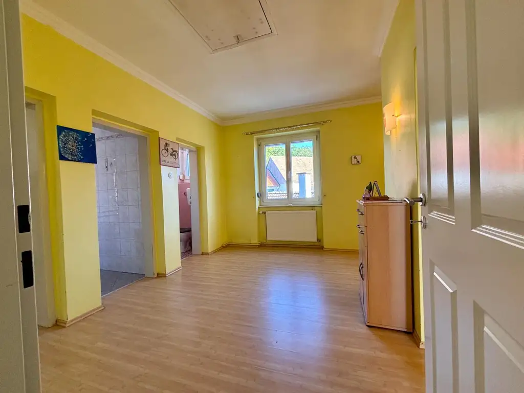 Großes Einfamilienhaus, auch für größere Familien geeignet