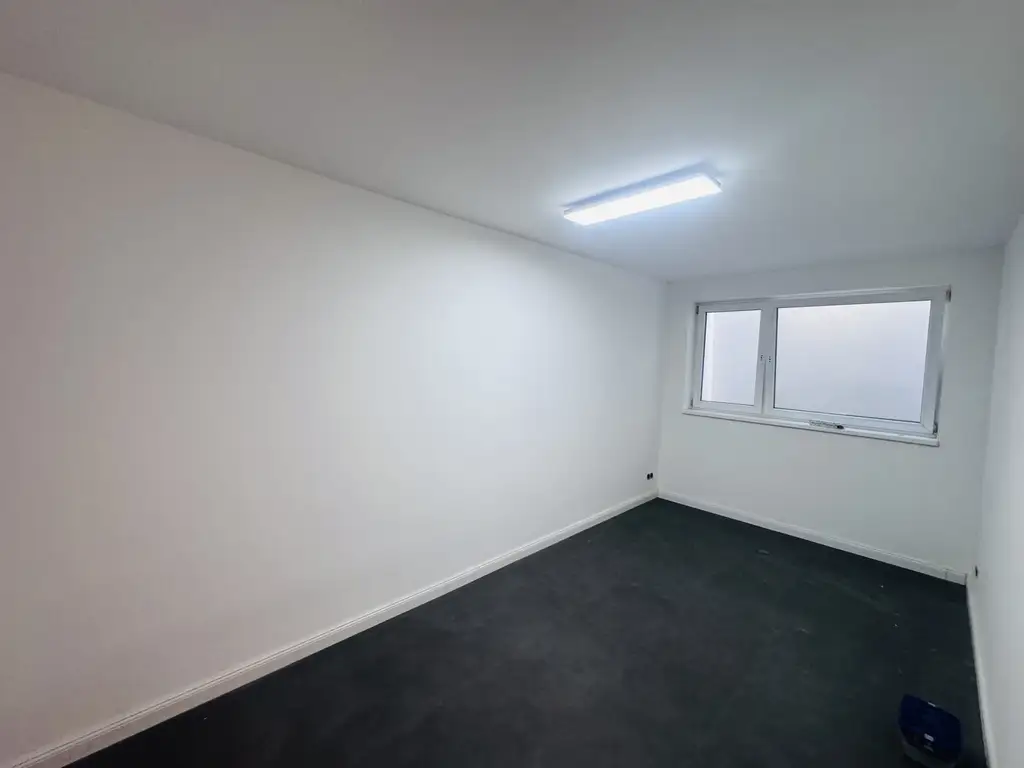 Modernes Kleingartenhaus mit Pool & großem Keller in Ruhelage von Floridsdorf