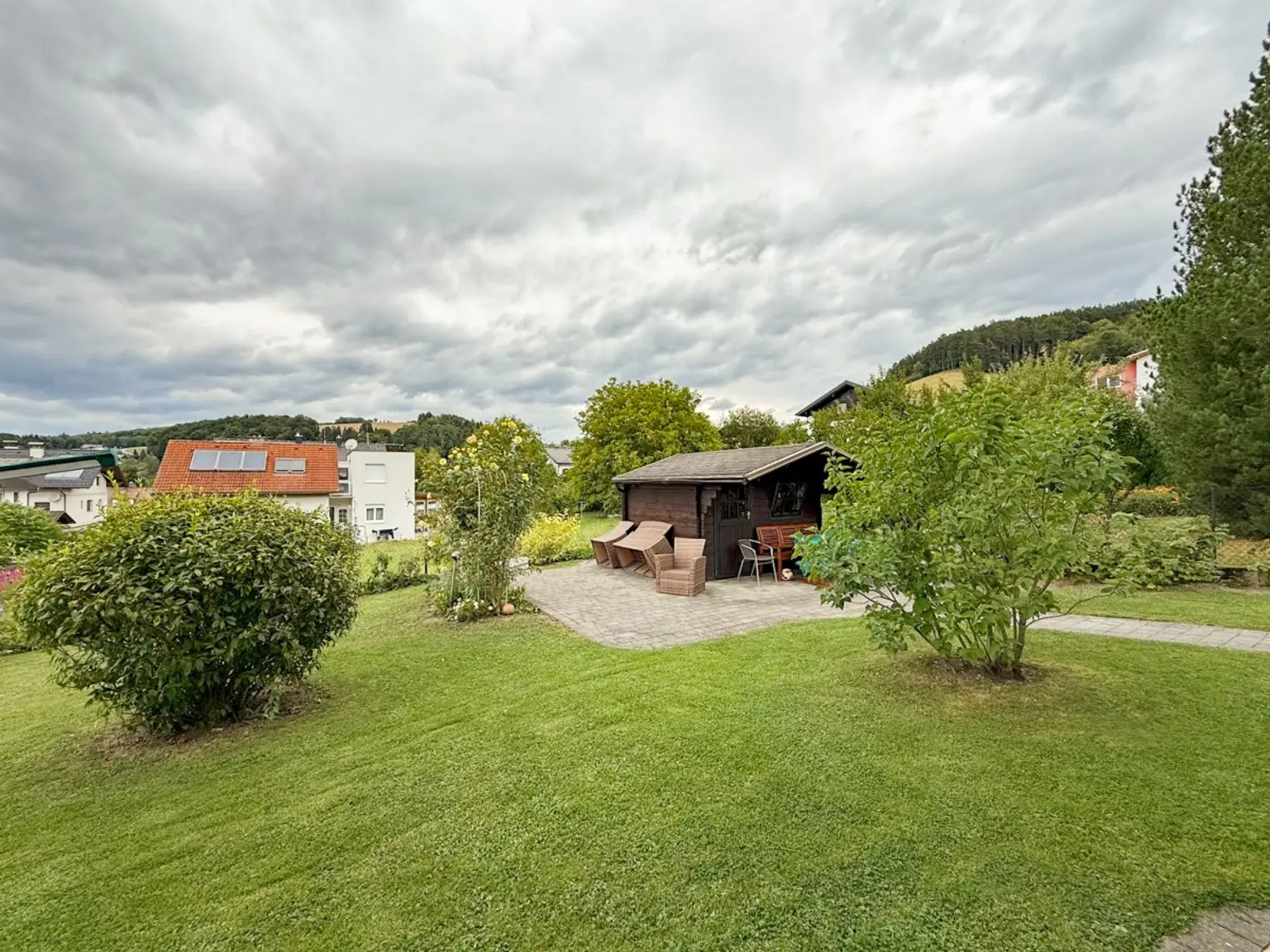 10 Gartenhaus