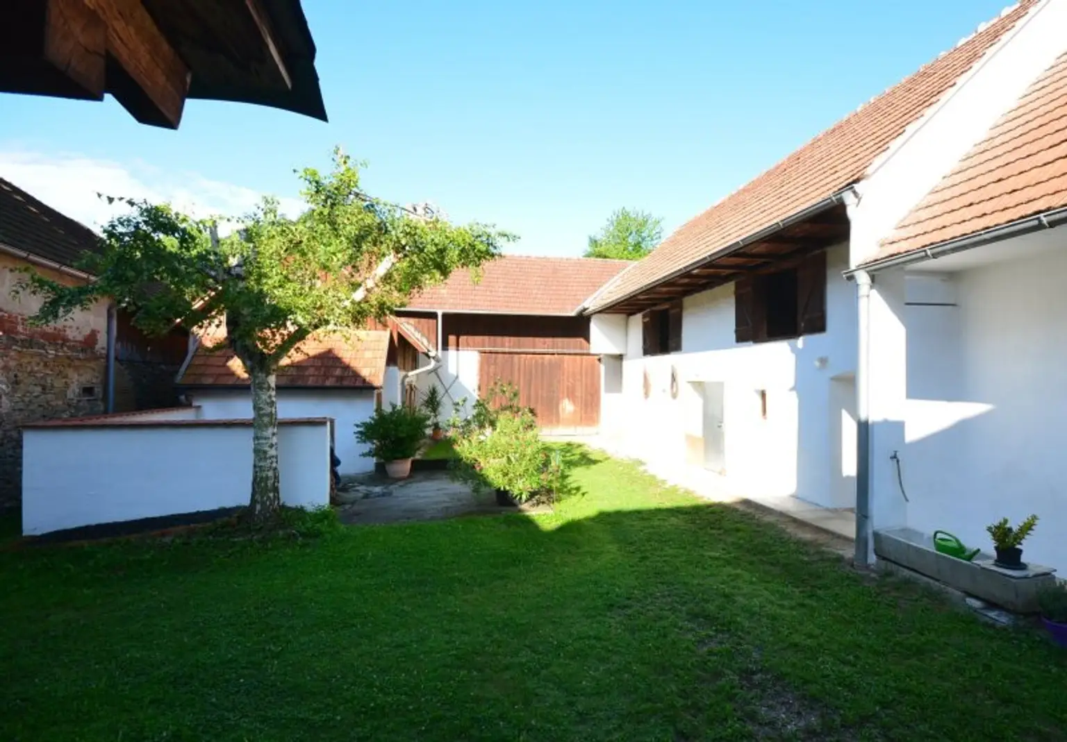 EINFAMILIENHAUS - ehemaliges BAUERNHAUS im Ortsverbund