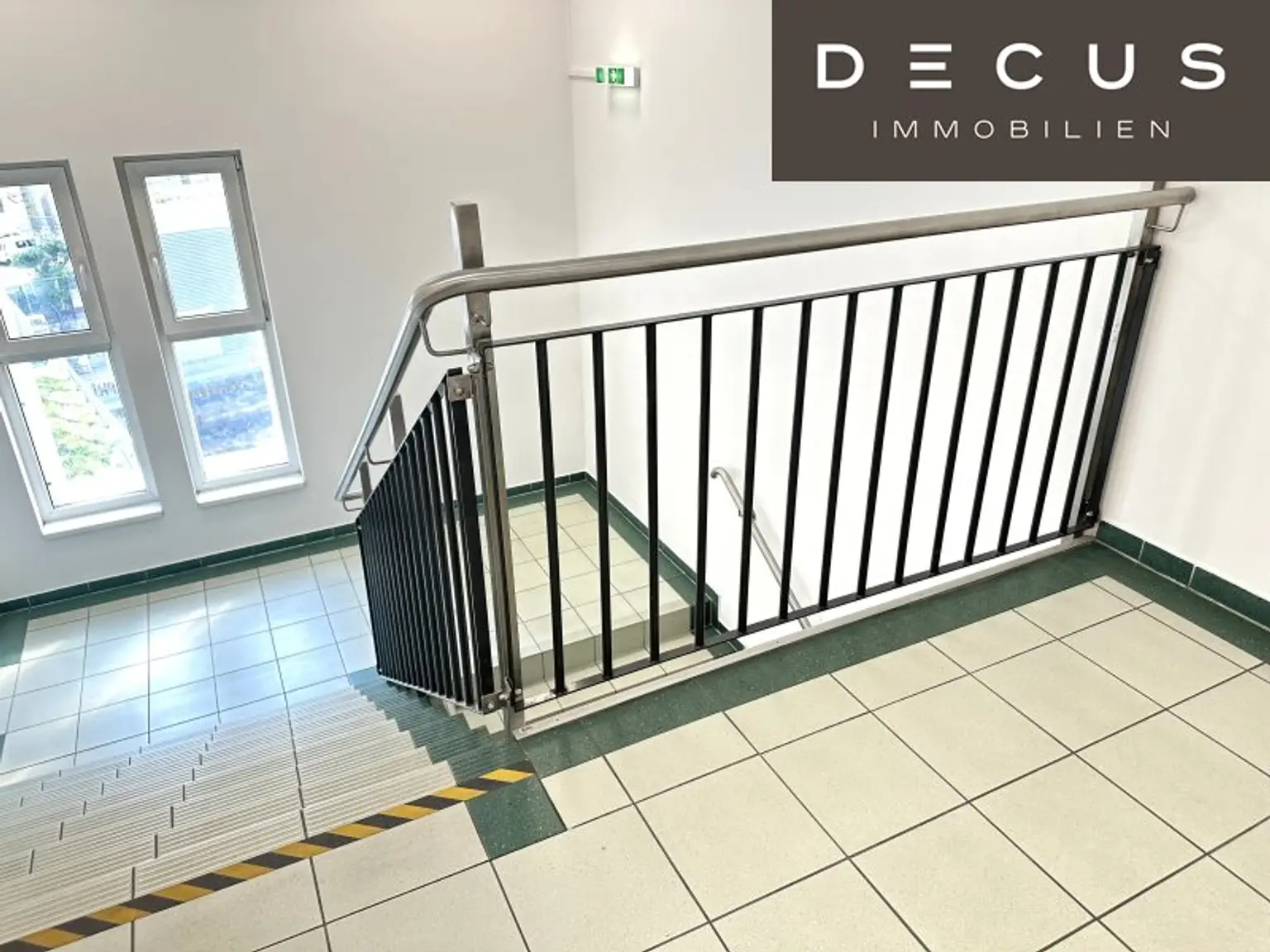 + + + NÄHE U4 und U6 + + + BÜROCENTER WIENZEILE + + + ca. 100 m² Büro + + +