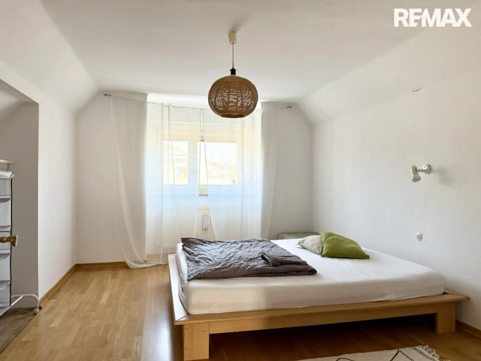 Wohnen im Grünen - Einfamilienhaus mit ca. 99,10 m² Wfl. auf 1.027 m² Grund in Ternitz zu kaufen!