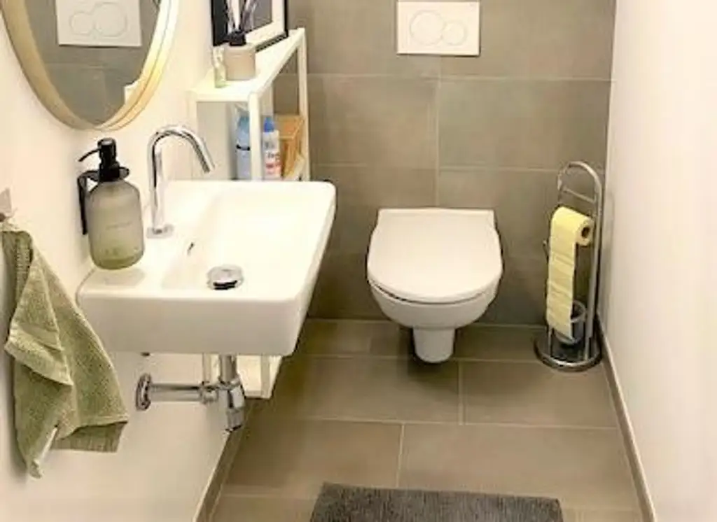 TRAUMHAFT WOHNEN AM SEE - TOP AUSGESTATTET - MODERN - ZWEI TIEFGARAGENPLÄTZE INKLUSIVE