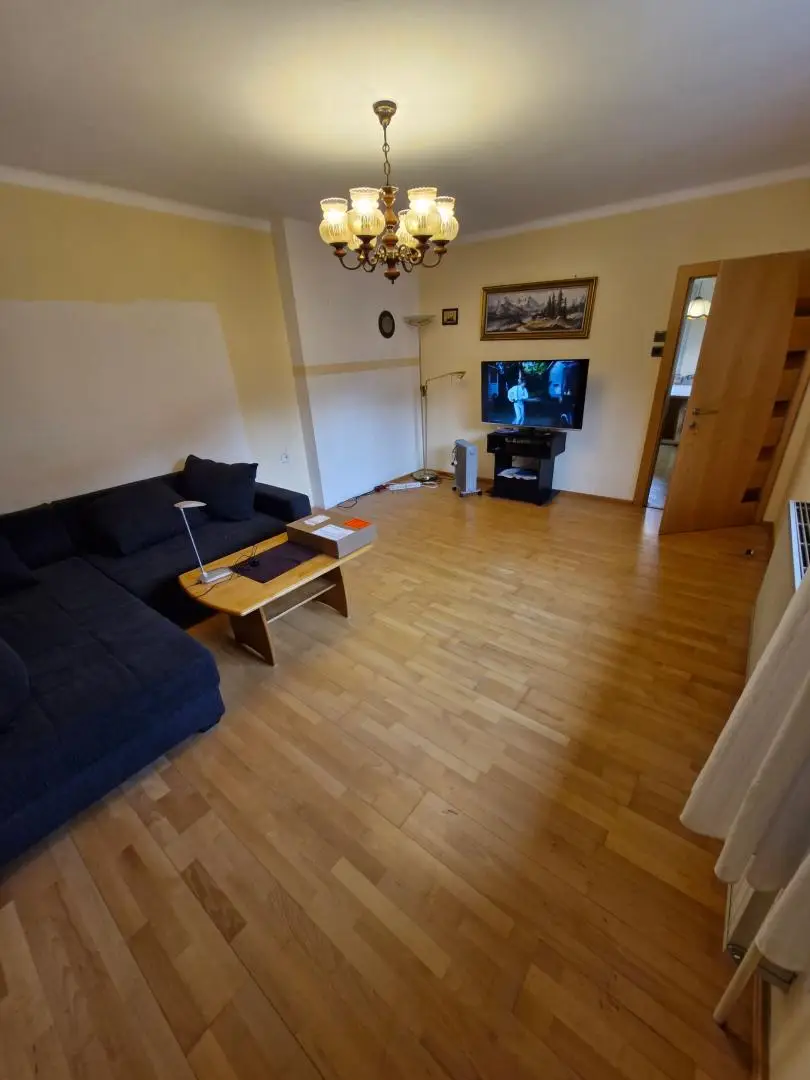 Gepflegtes Haus mit großem Grundstück in Pudlach!