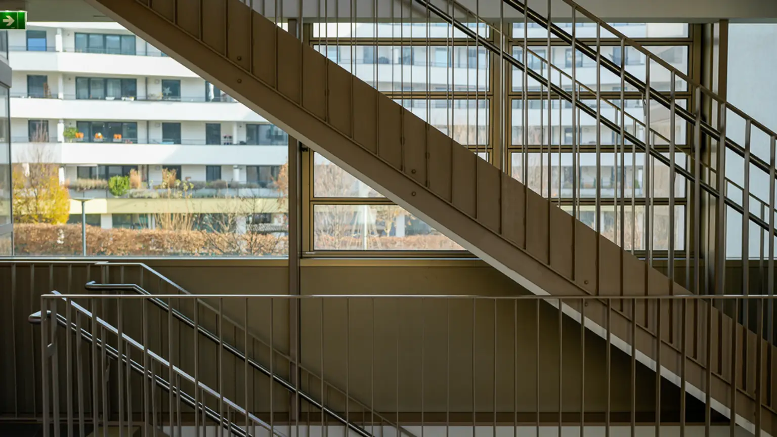 Exklusive 3-Zimmer-Wohnung mit Loggia, Garage & Top-Infrastruktur im 12. Bezirk