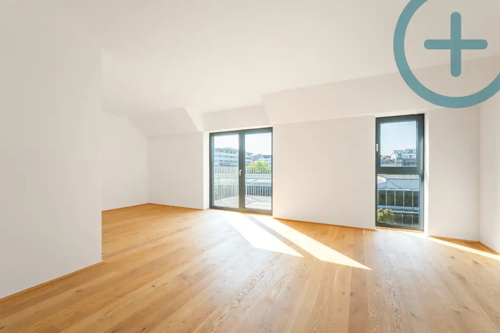 SONNNENSCHEINHIT MIT 2 TERRASSEN