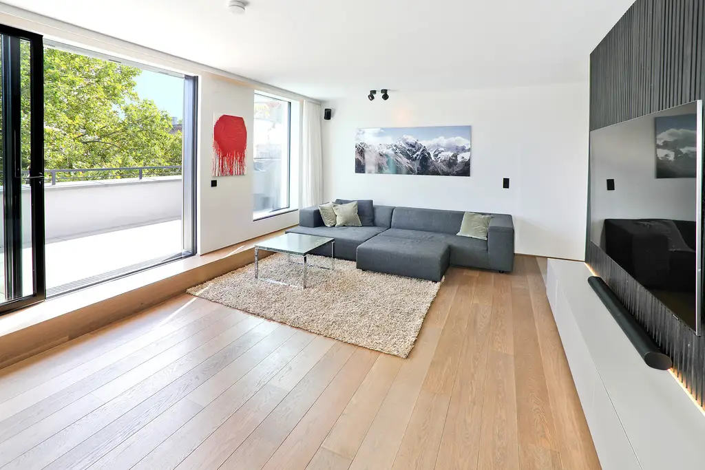 Einzigartige Dachgeschosswohnung beim Bischof-Faber-Platz