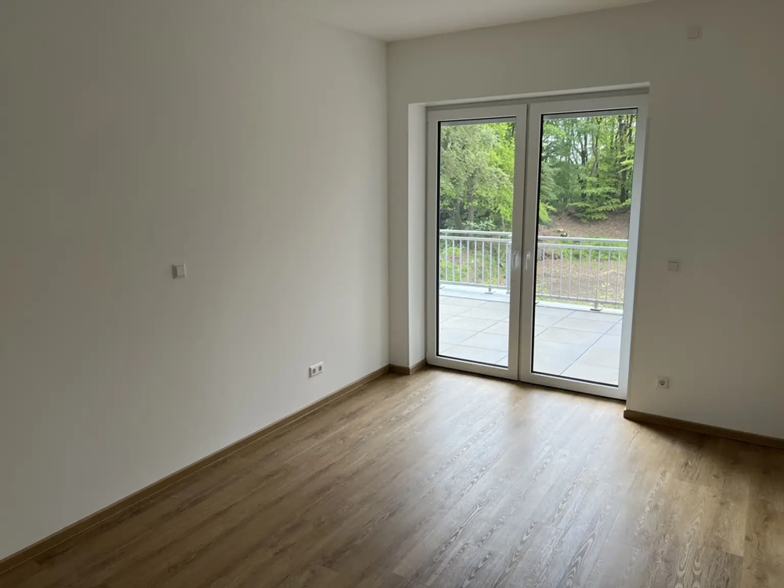 Unabhängig aber nicht allein! Seniorengerechte Wohnung mit Dachterrasse!