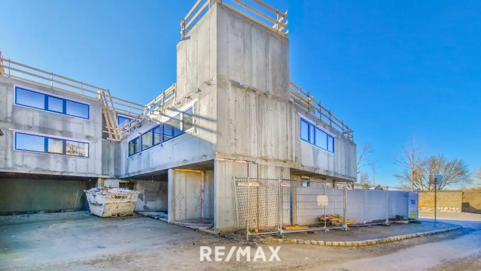 Fassaden (West und Nord)