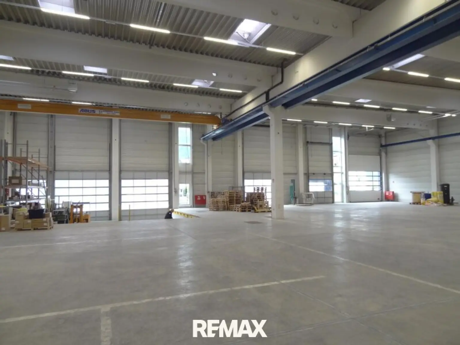 Halle "Bestand" mit ca. 1.500m²