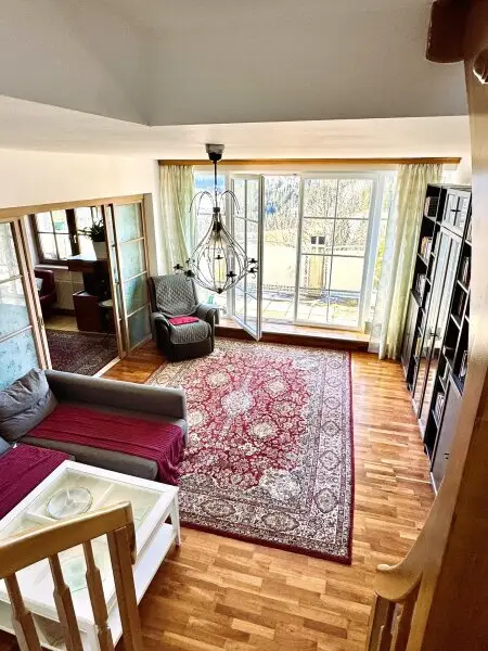 GEPFLEGTES WOHNHAUS - AUCH ALS FERIENDOMIZIL NUTZBAR