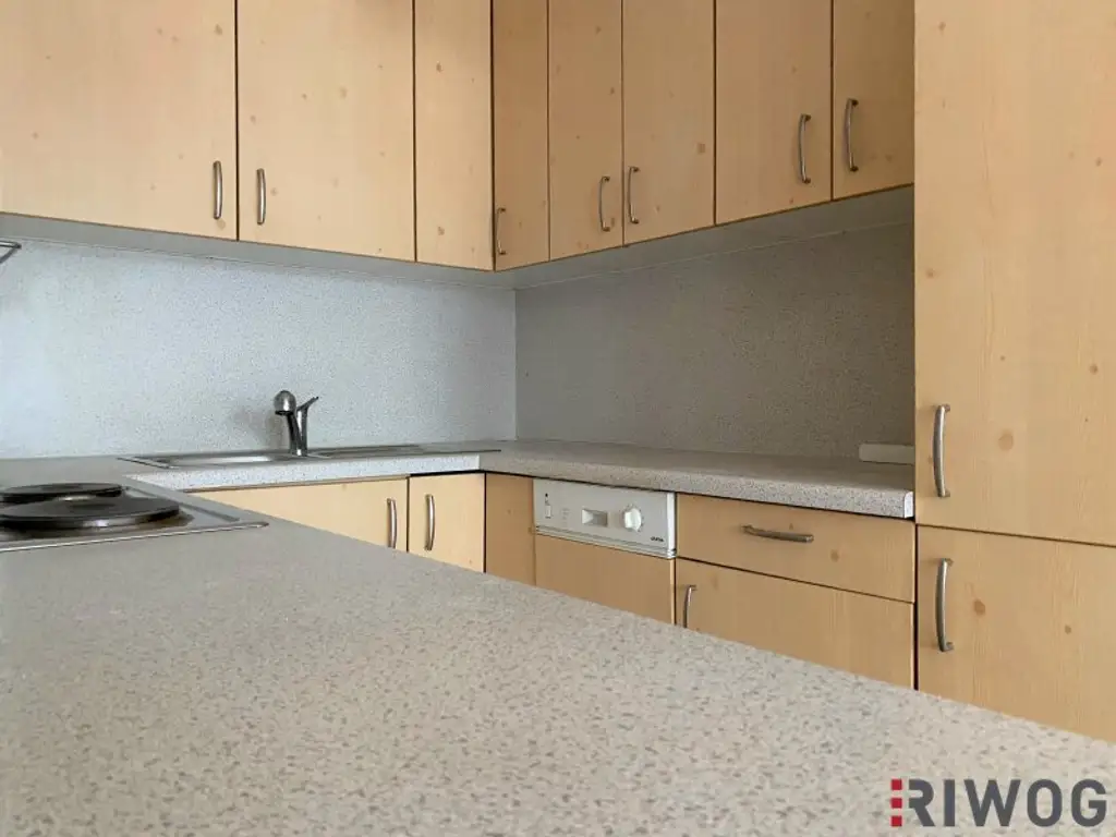 Nähe U3 Simmering - Ruhelage - Stellplatz optional - zwischen Lorystraße und Simmeringer Hauptstraße