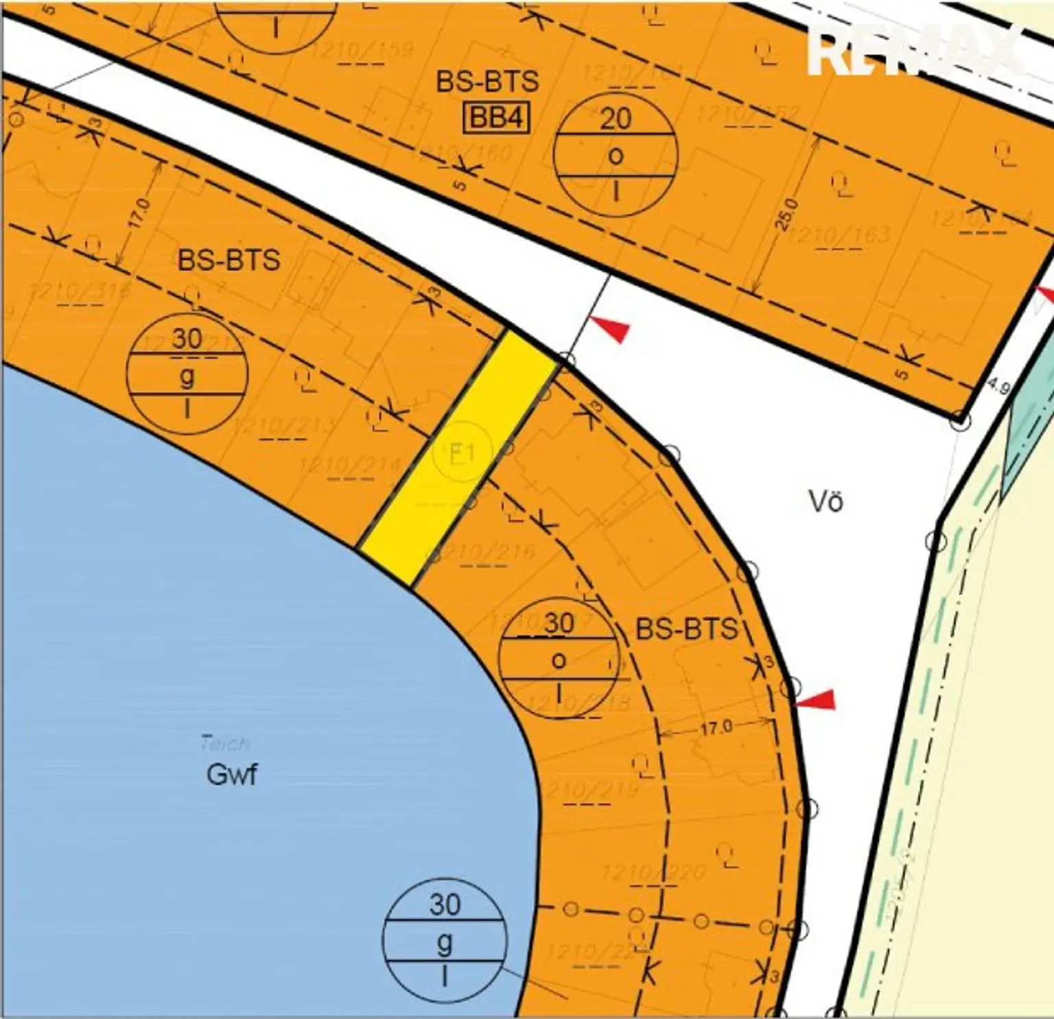 Seenahe Lage mit Badeplatz – Einfamilienhaus am Schloßsee (2. Reihe) inkl. Seezugang, ca. 125 m² Wfl.