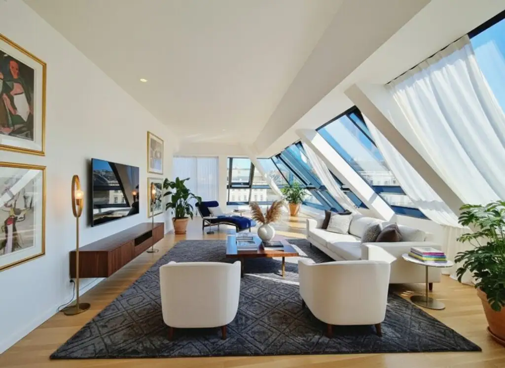 Traumhaftes Penthouse beim Naschmarkt mit sehr schönem Ausblick