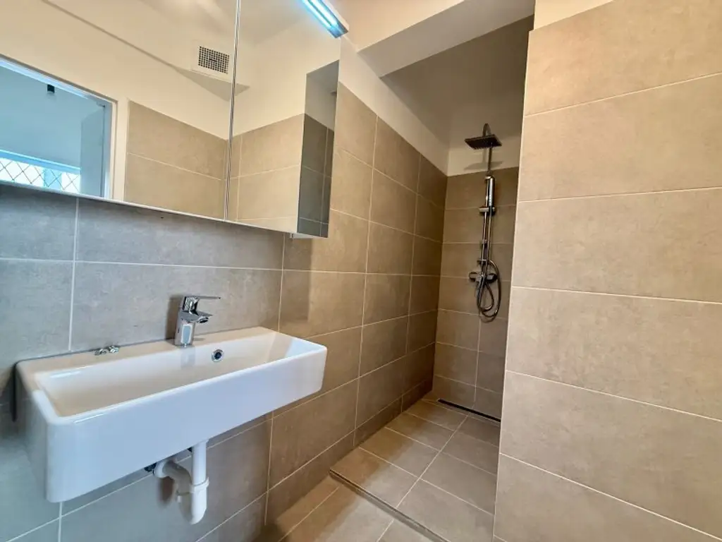 IM HERZEN VON NUSSDORF: Single Apartment I  Erstbezug nach Renovierung I Heurigennähe I Nussdorfer Weinberge