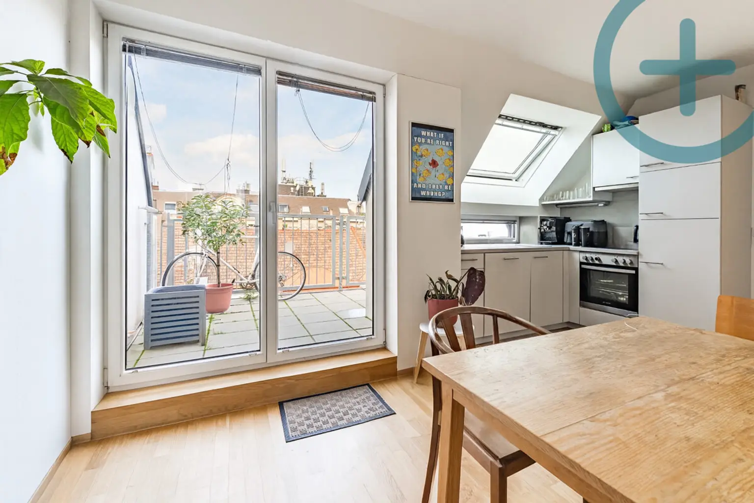 Moderne 3-Zimmer-Wohnung inklusive Dachterrasse | befristet vermietet