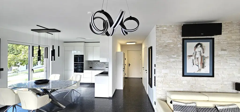 Design trifft Lebensqualität – Exklusive Neubauwohnung mit Seeblick