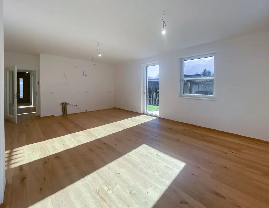 BEZUGSFERTIG! 4-ZIMMER-GARTEN-WOHNUNG MIT TERRASSE