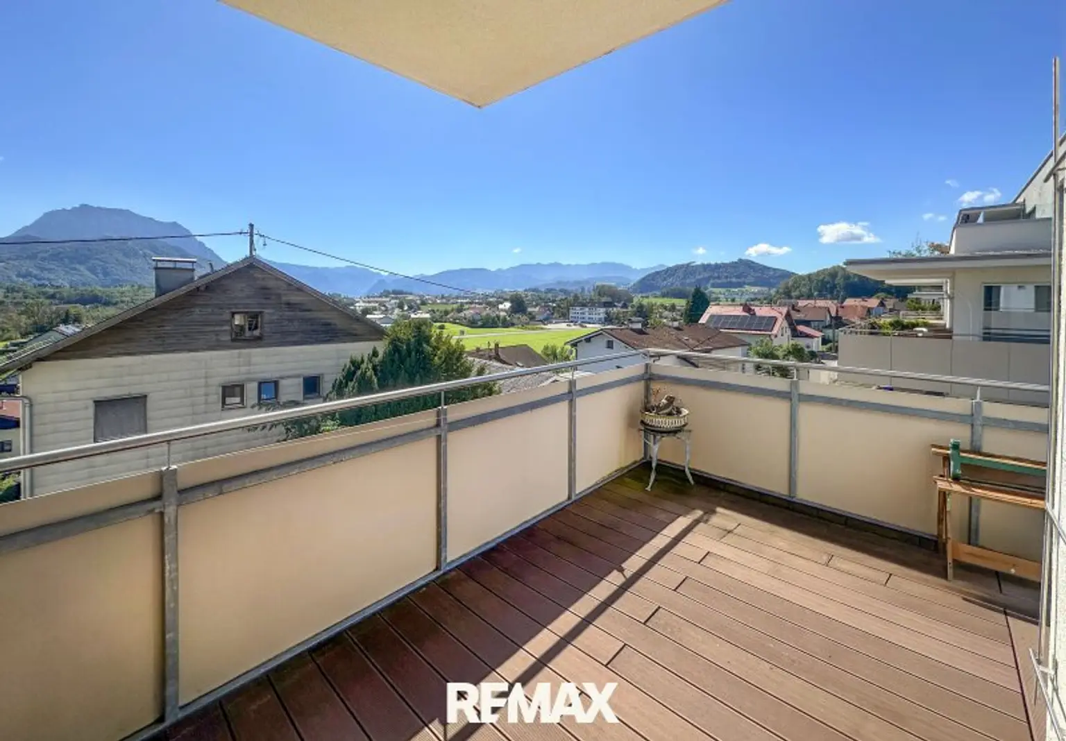 Balkon mit Blick auf den Traunstein
