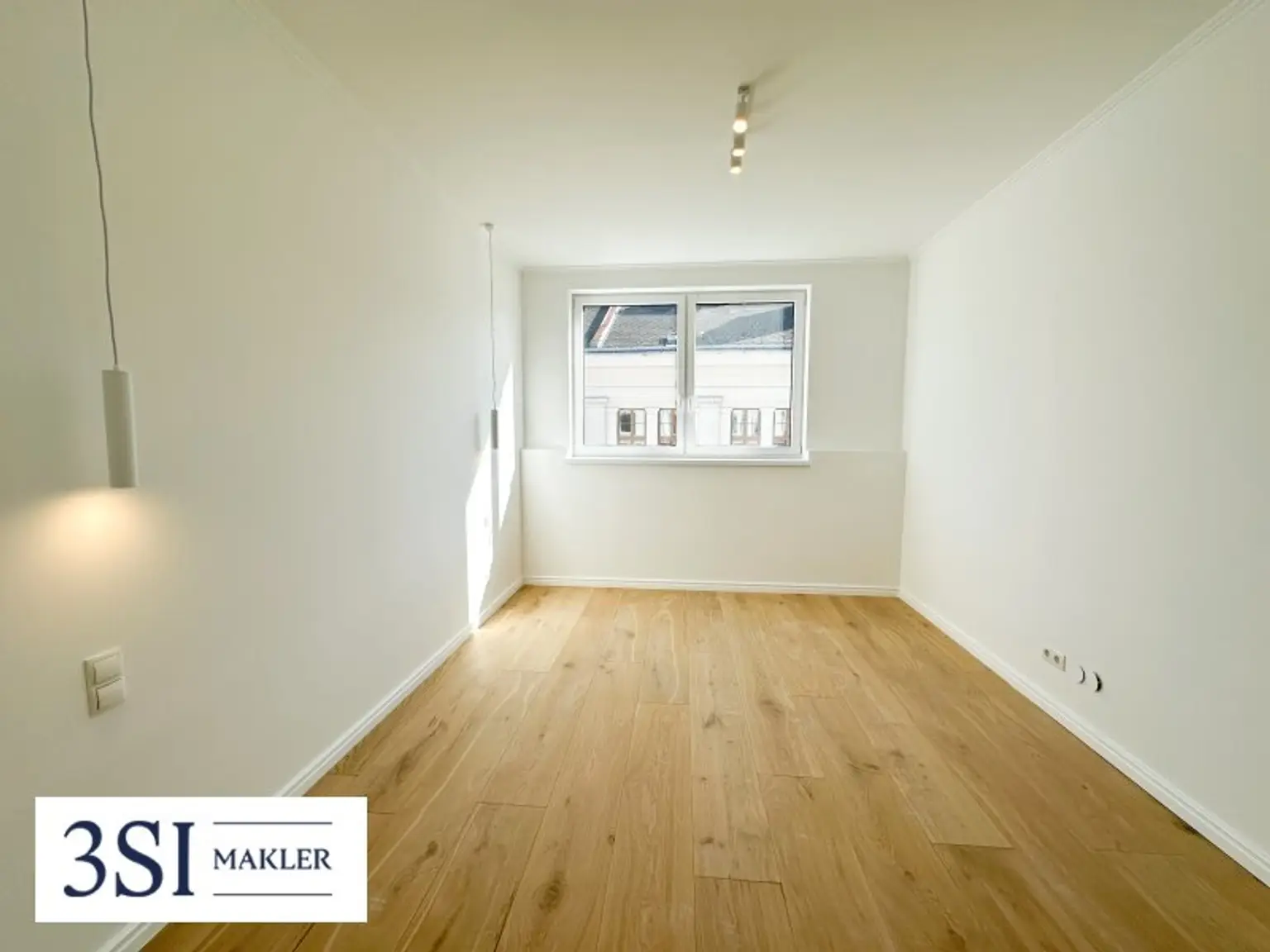 Urbanes Wohnen in Top-Lage: Moderne 2-Zimmer-Wohnung im 1. Dachgeschoß