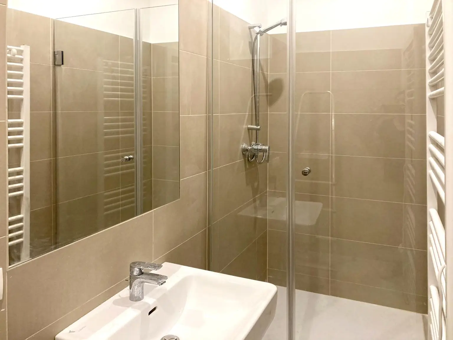 Helle 2-Zimmer-Wohnung in 1150 nahe U3