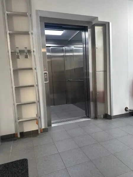 Aufzug