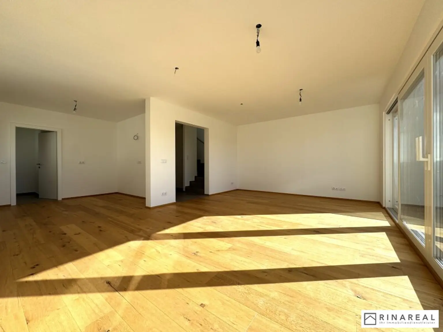 TRAUMHAFTER AUSBLICK | Moderne Doppelhaushälfte - ERSTBEZUG | 5 Zimmer | schlüsselfertige Ausführung | Großhöflein - Fasangasse (Haus 4/1)