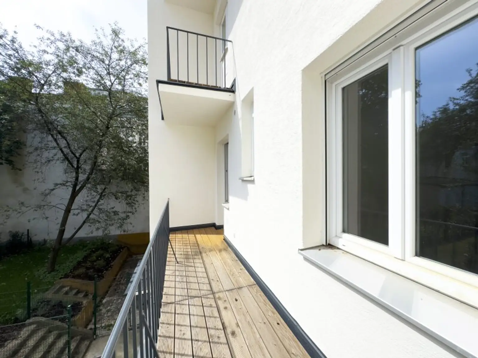 Türkenschanzpark: Stilvoller Altbau mit Außenfläche | Top-saniert & ruhig gelegen – Schöffelgasse