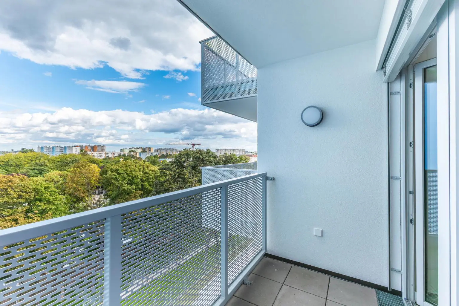 Einzigartiger Grundriss: 2-Zimmer-Wohnung mit Loggia