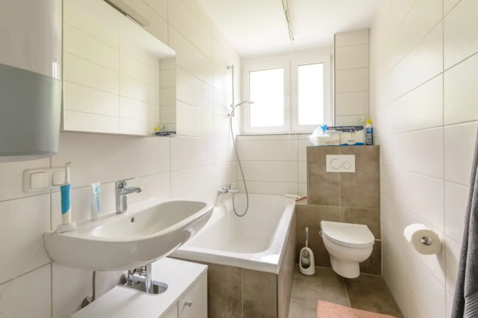Sonnige 2 Zimmerwohnung in Bad Ischl – kernsaniert