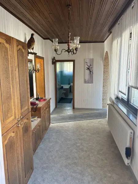 ** CHARMANTES ORIGINAL **  Olbendorf - gepflegter Vierkanthof in Ortslage mit ca. 1470 m2 Eigengrund !!