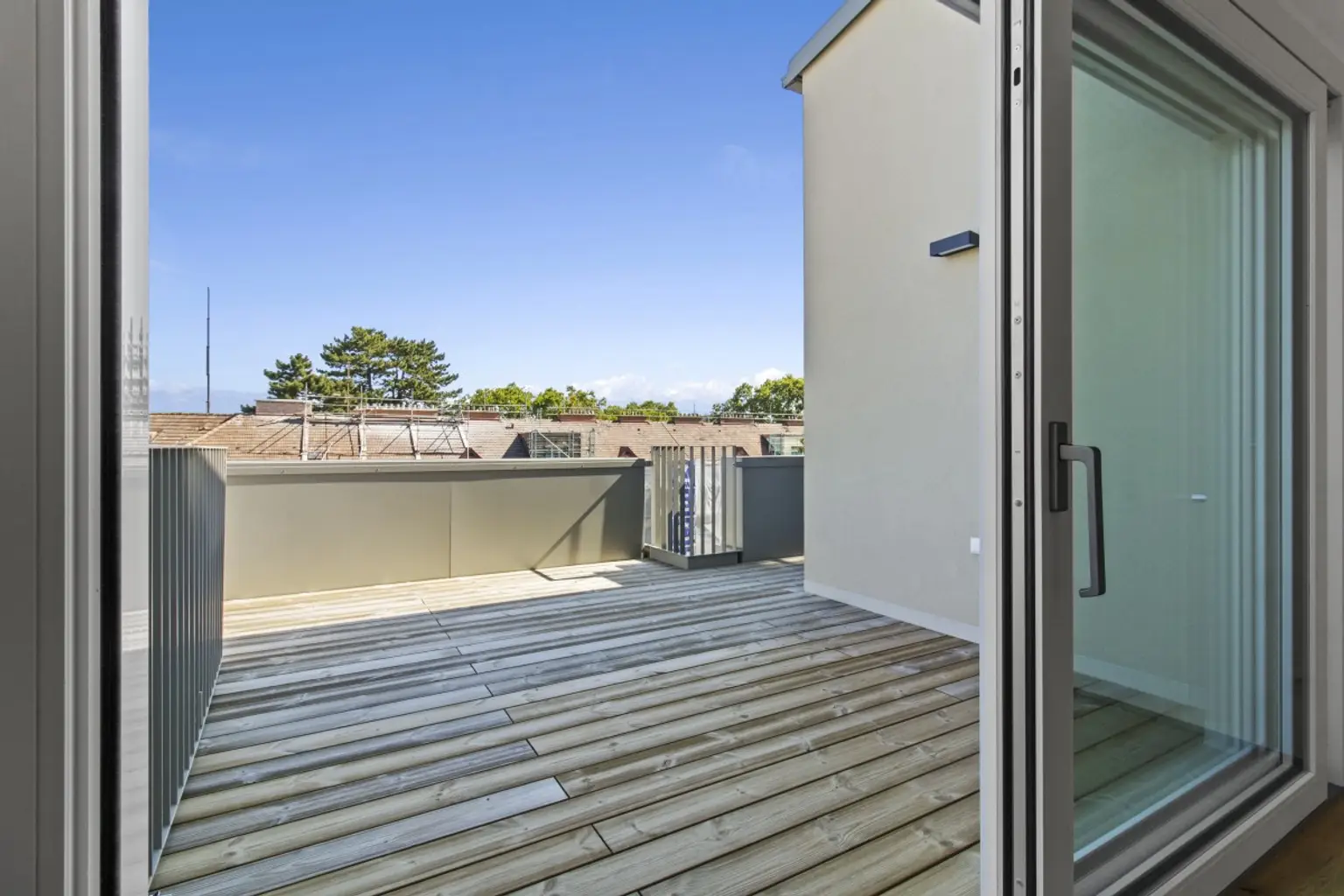 I | ++ WEITBLICK & WOHNKOMFORT ++ DG-Wohnung im PROJEKT KARL74 | Prima Service Immobilien