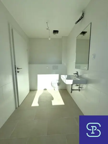 Provisionsfreier 104m² DG-Erstbezug mit Loggia und Einbauküche am Donaukanal - 1200 Wien