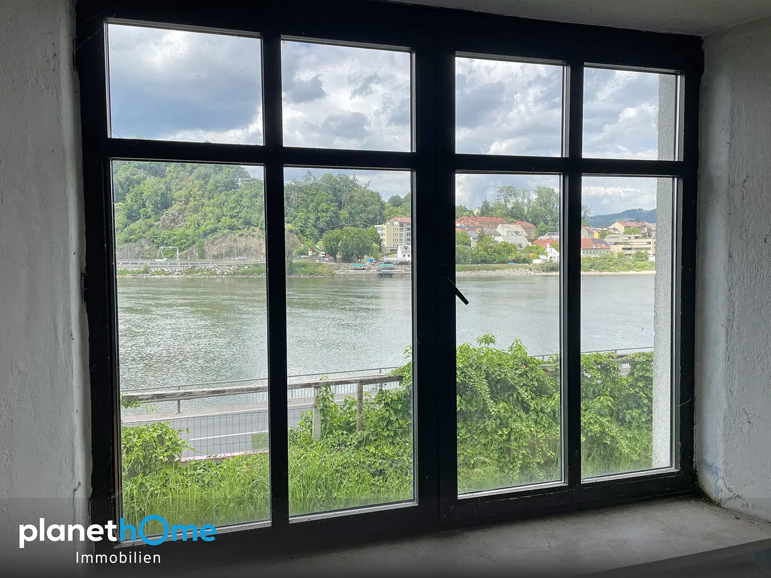 Donaublick vom Fenster EG