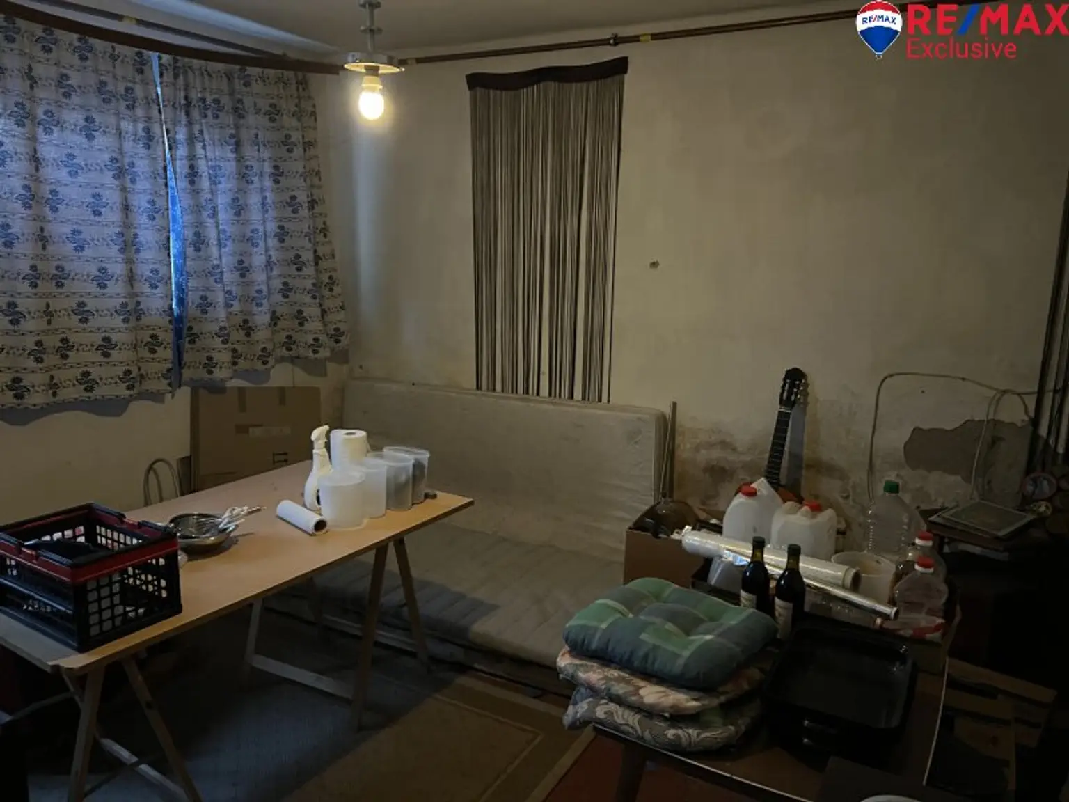 Traumhaftes Baugrundstück mit Altbestand in Wiener Neustadt!