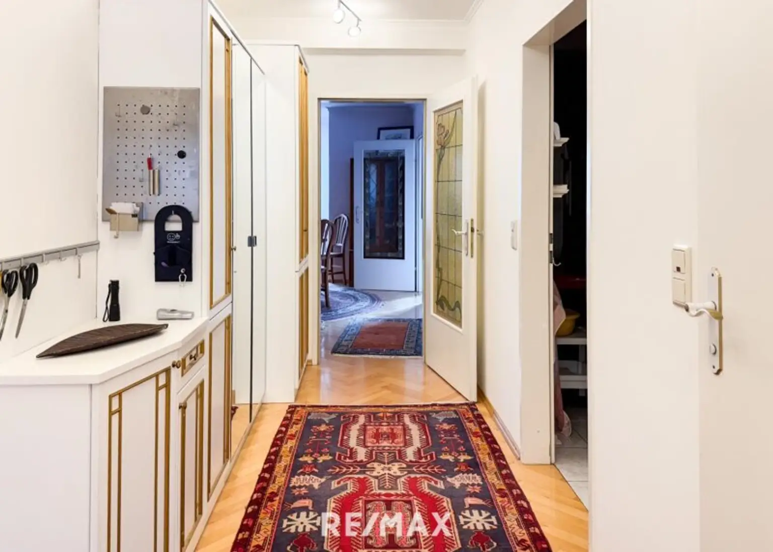 Absolut ruhige Familienwohnung im Herzen von Hetzendorf mit Loggia