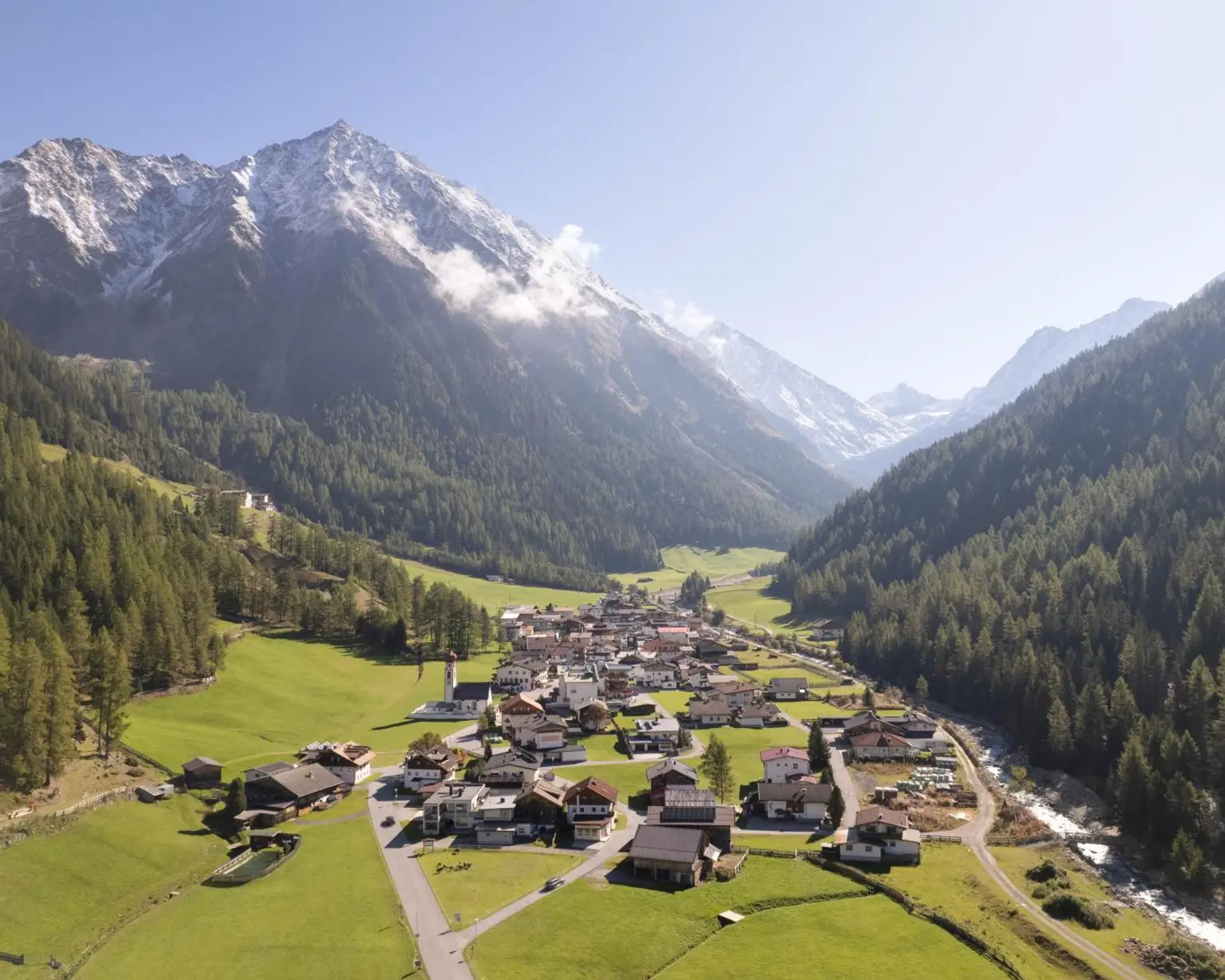 Wohnen, arbeiten und vermieten inmitten der Tiroler Bergwelt