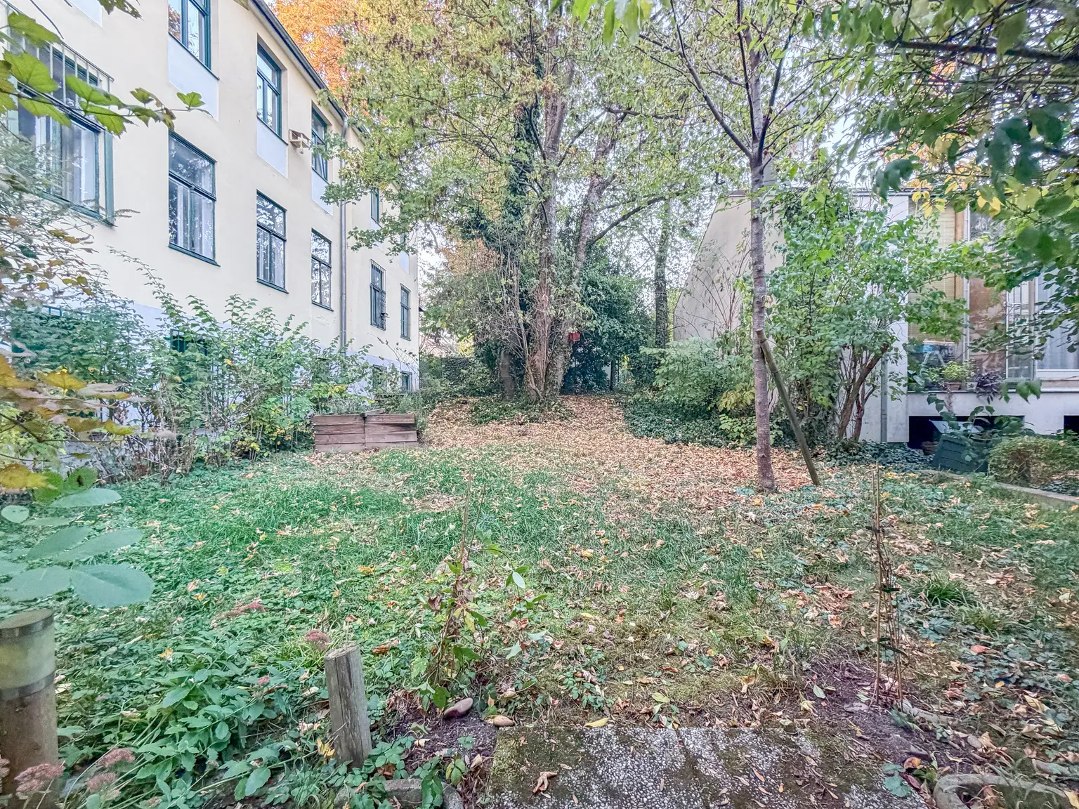2.OG ohne Lift - Nahe U4 Schönbrunn - 90m² Gartenanteil im Innenhof!