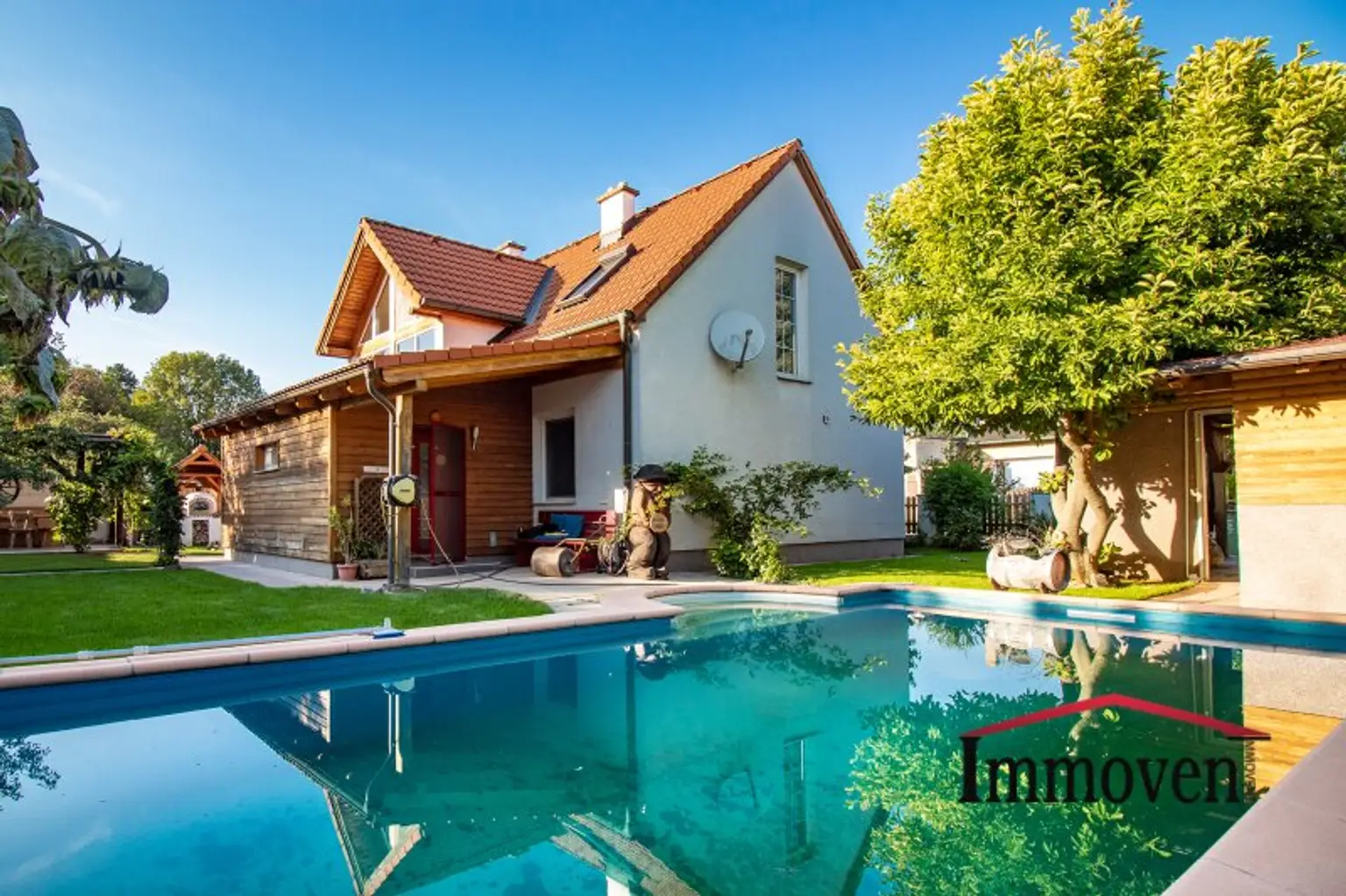 Im Speckgürtel von Wien -  Idyllisches Einfamilienhaus mit Garten/Terrasse und Pool!