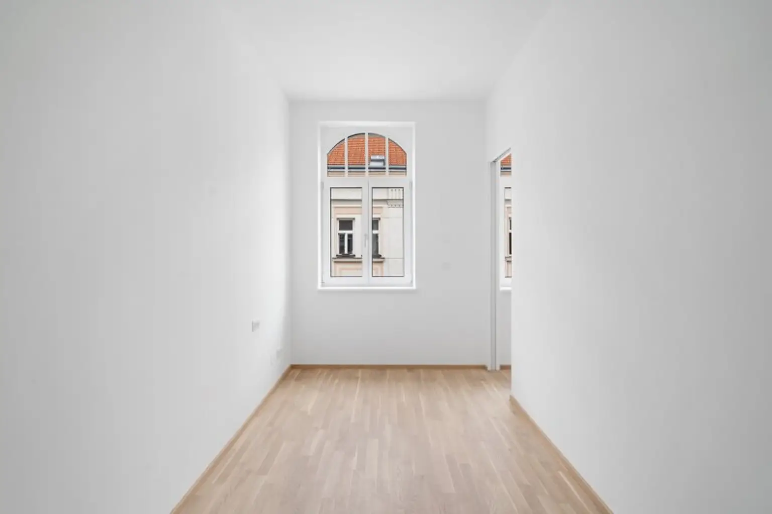 2-Zimmer-Altbaueigentumswohnung in generalsaniertem Altbau