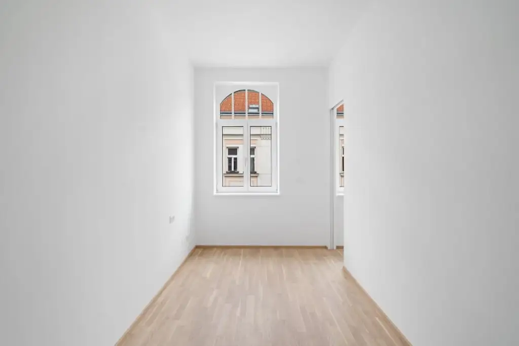 2-Zimmer-Altbaueigentumswohnung in generalsaniertem Altbau