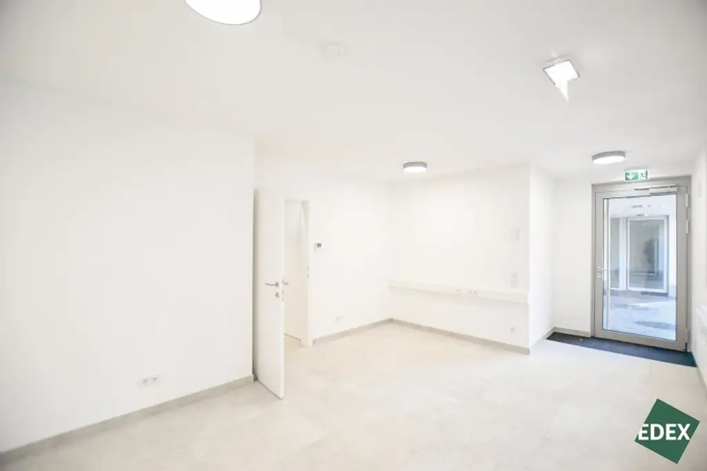 Modernes 2-Zimmer-Büro mit Terrasse und Kühlung im 18. Bezirk