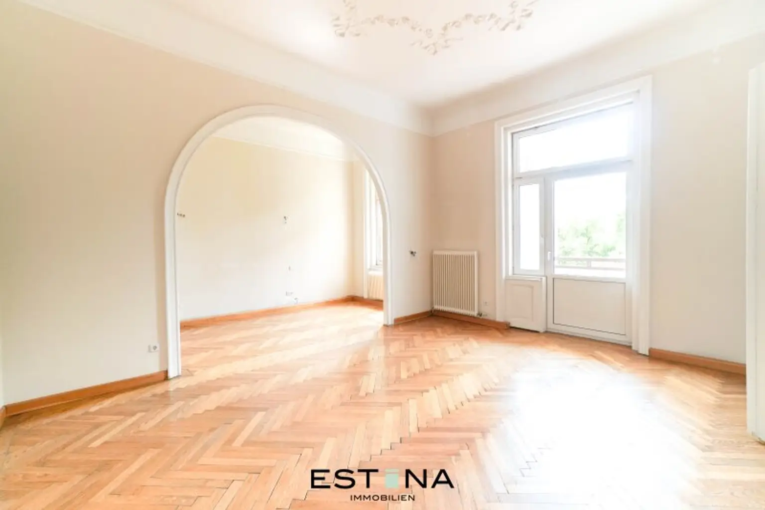 Hochwertige 5-Zimmer-Wohnung mit exklusiven Vorteilen und viel Platz