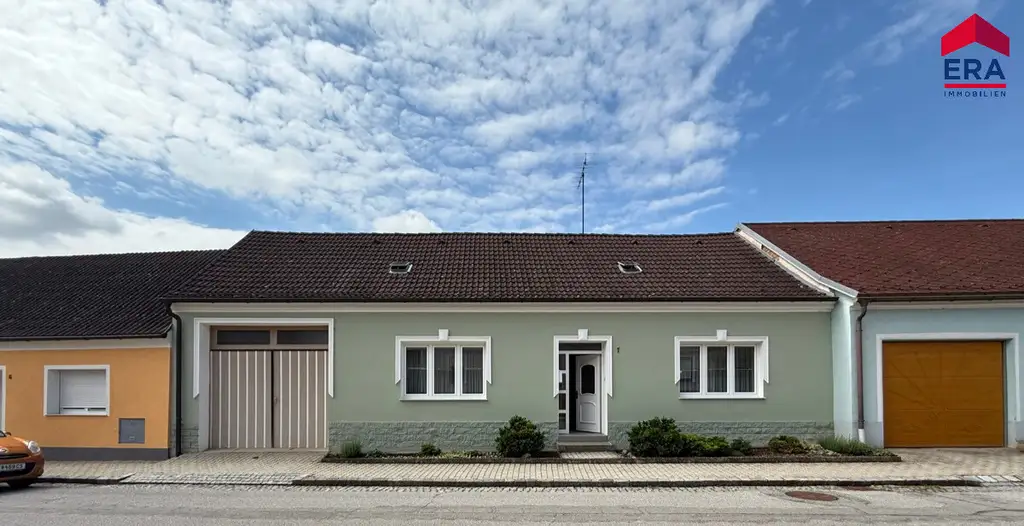 Charmantes Bauernhaus mit großem Grundstück in 2276 Katzelsdorf Exklusiv bei ERA Immobilien Wölfl