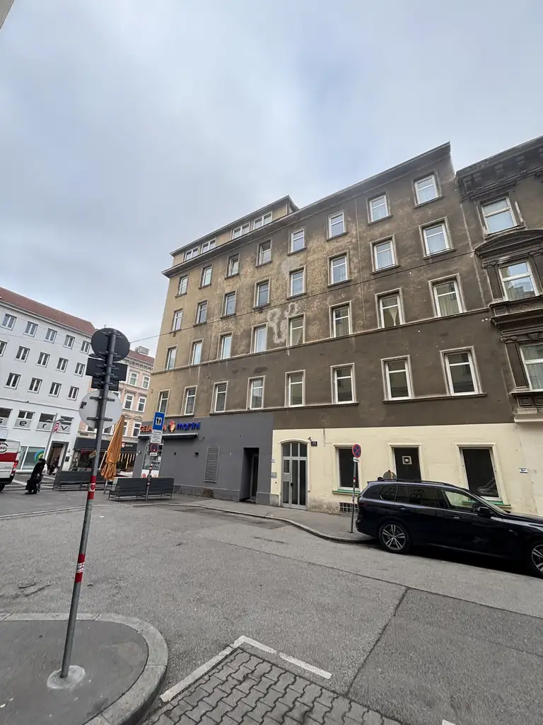 Großzügig geschnittene 3 Zimmer Wohnung in Toplage 1100 Wien Fussgängerzone !